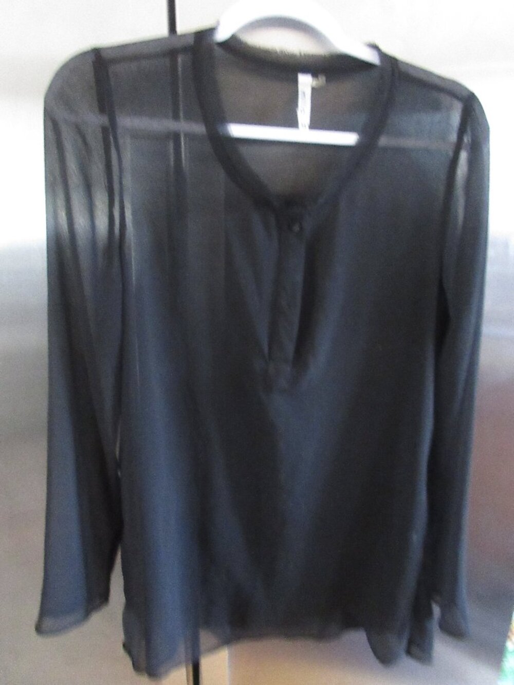 miilla sheer black tunic blouse top M top poly boho